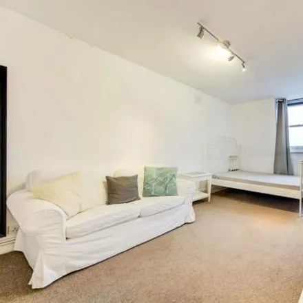 Image 1 - 64 Blomfield Road, London, W9 2PB, United Kingdom - Apartment for sale