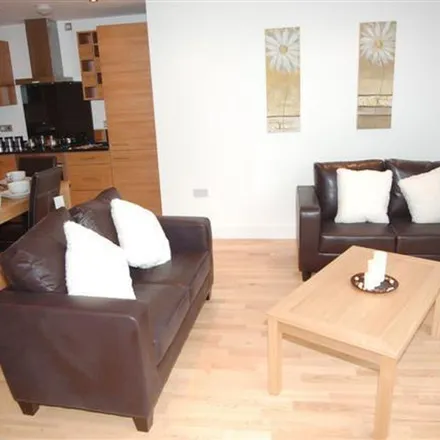 Image 7 - Clarence House, The Anchorage, Leeds, LS10 1QG, United Kingdom - Apartment for rent
