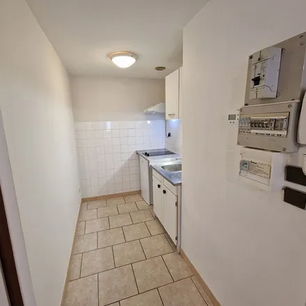 Image 3 - 135 Rue de la Libération, 34400 Lunel, France - Apartment for rent
