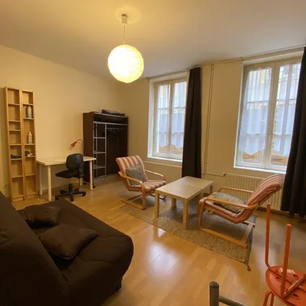 Image 4 - 15 Rue Clovis, 57000 Metz, France - Apartment for rent