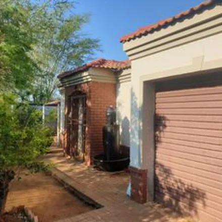 Image 3 - 311 Booysen Street, Eloffsdal, Pretoria, 0182, South Africa - Apartment for rent