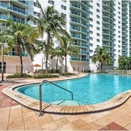 Image 2 - Ocean View Building B, 19380 Collins Avenue, Golden Shores, Sunny Isles Beach, FL 33160, USA - Condo for sale