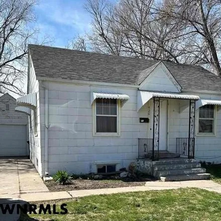 Buy this 3 bed house on 462 West 17th Street in Scottsbluff, NE 69361
