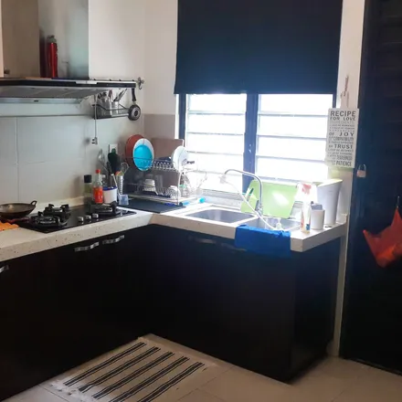 Rent this 1 bed apartment on Jalan Lengkuas 16/21 in Section 16, 40450 Shah Alam