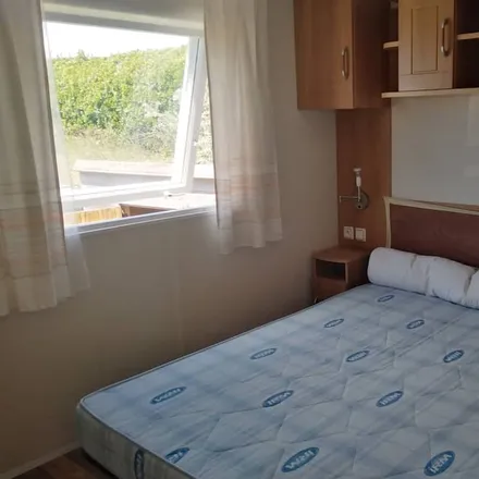 Rent this 2 bed house on Moëlan-sur-Mer in Rue Cécile Ravallec, 29350 Kervaziou