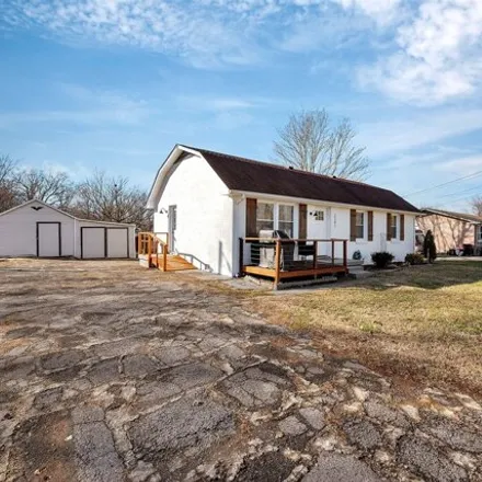 Image 3 - 2279 Nunley Street, Greenbrier, Robertson County, TN 37073, USA - House for sale
