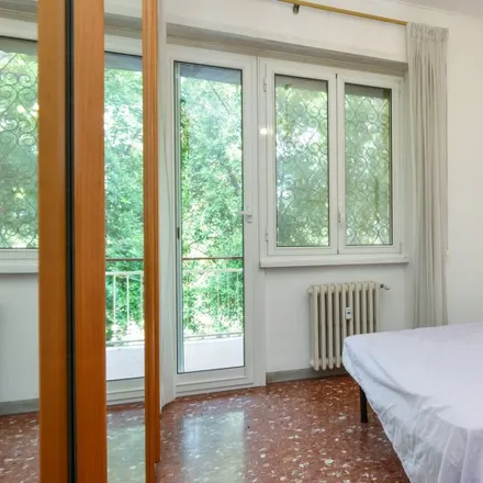 Rent this 6 bed room on Magliana in Via Castelrosso, 00144 Rome RM