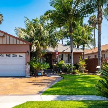 Buy this 4 bed house on 130 E Rosslynn Ave in Fullerton, California