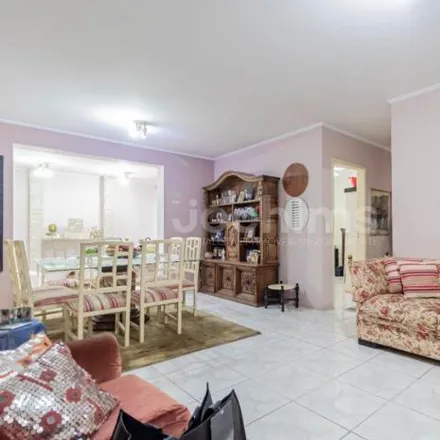 Buy this 3 bed apartment on Avenida Bagé in Petrópolis, Porto Alegre - RS