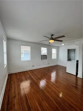 Image 9 - 6235 Curie Street, New Orleans, LA 70122, USA - House for sale