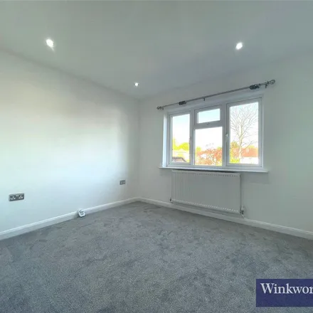 Rent this 5 bed apartment on Beechcroft Gardens in London, HA9 8EP