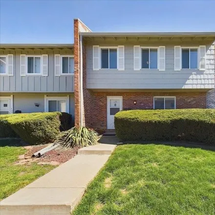 Buy this 3 bed condo on 5111 South 126th Plaza in Omaha, NE 68137