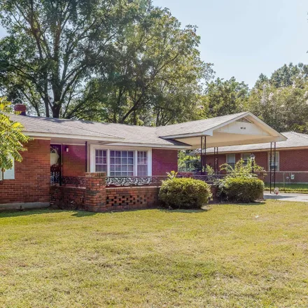 Buy this 4 bed house on 1517 Carol Drive in Memphis, TN 38116