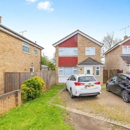 Buy this 3 bed house on Humber Way in Bletchley, MK3 7PH