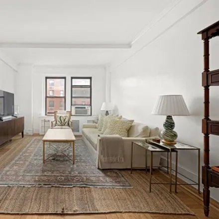 Buy this studio apartment on 269 W 72nd St Apt 10b in New York, 10023