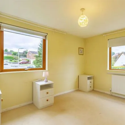Image 4 - 27 Ullswater Crescent, Bramcote, NG9 3BE, United Kingdom - Apartment for rent