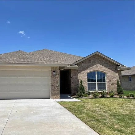 Buy this 3 bed house on 12701 Southeast 17th Street in Midwest City, OK 73020