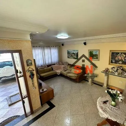 Buy this 3 bed house on Rua da Trindade in Vila Galvão, Guarulhos - SP