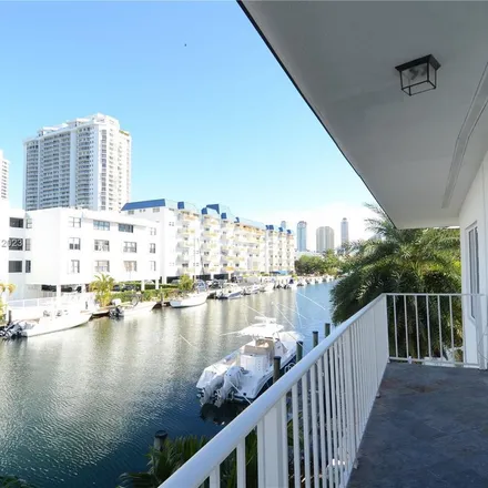 Image 6 - 3601 Northeast 170th Street, Eastern Shores, North Miami Beach, FL 33160, USA - Apartment for rent