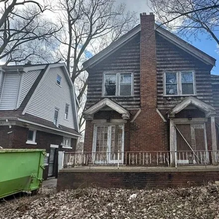 Buy this 4 bed house on Essex Avenue in Detroit, MI 48215