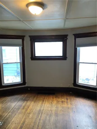 Image 4 - 46 Kenwood Avenue, City of Rochester, NY 14611, USA - Apartment for sale