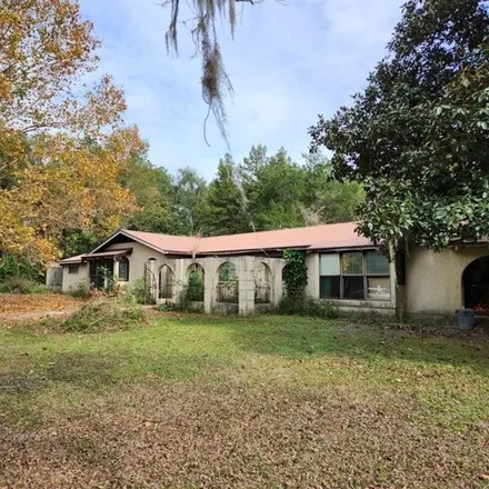 Buy this 4 bed house on Southwest 7th Street in Williston, Levy County