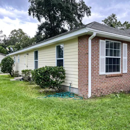 Rent this 1 bed room on Jacksonville