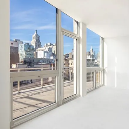 Image 7 - 180 2nd Avenue, New York, NY 10003, USA - House for sale