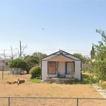 Buy this 1 bed house on 540 East Estes Avenue in Midland, TX 79701
