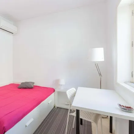 Rent this studio room on Areosa (Feira) in Rua Dom Afonso Henriques, 4425-440 Rio Tinto