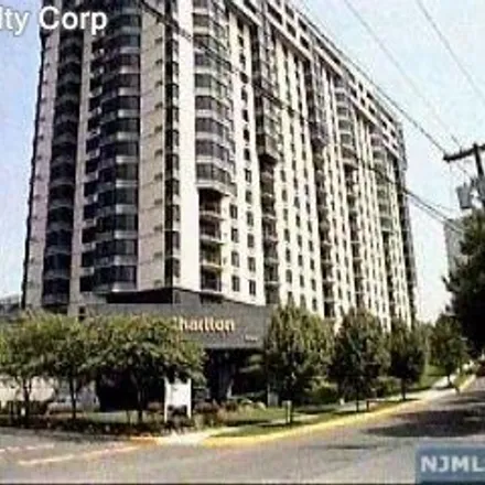 Buy this 1 bed condo on 1263 15th Street in Fort Lee, NJ 07024
