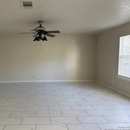 Image 5 - 22020 Girard Oaks, San Antonio, TX 78258, USA - House for rent