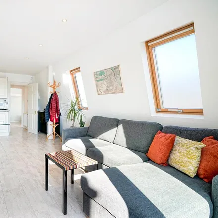 Image 2 - Camden Street, London, NW1 0LB, United Kingdom - Apartment for rent