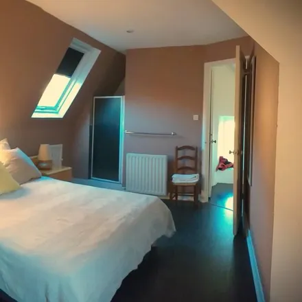 Rent this 4 bed house on 24370 Saint-Julien-de-Lampon