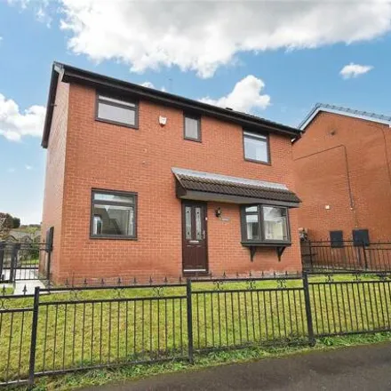 Buy this 3 bed house on Woodcross in Churwell, LS27 9HU