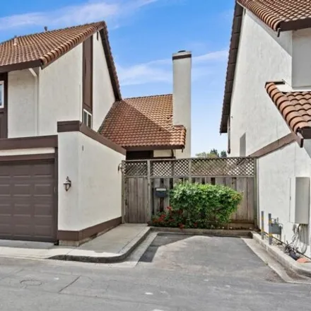 Image 2 - 7148 Gruber Court, San Jose, CA 95139, USA - Townhouse for sale