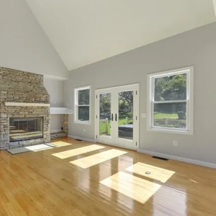 Image 7 - 1746 Cascade Street, Camp Witawentin, Pittsfield, MA 01202, USA - House for sale