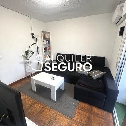 Rent this 3 bed apartment on Calle Río Segura in 28913 Leganés, Spain
