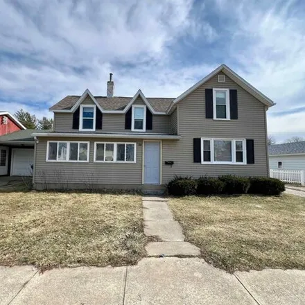 Buy this 2 bed house on 120 East 8th Street in Monticello, IA 52310