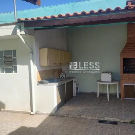Buy this 2 bed house on Avenida Benedicto Castilho de Andrade in Eloy Chaves, Jundiaí - SP