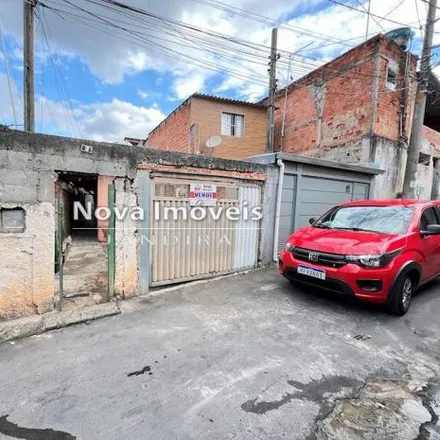Buy this 2 bed house on Rua Sabiá in Jardim Briquet, Itapevi - SP