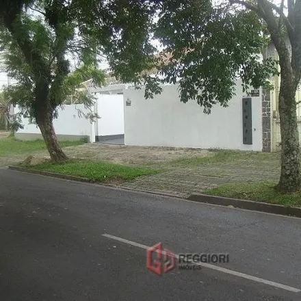 Buy this 3 bed house on Rua Professor Fábio de Souza 605 in Santa Quitéria, Curitiba - PR