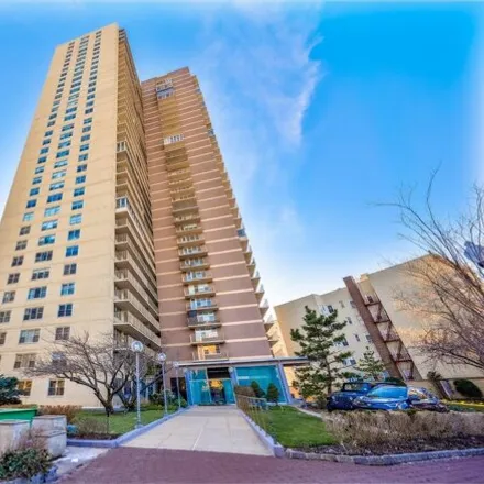 Rent this studio apartment on Riviera Towers in Hillside Road, West New York