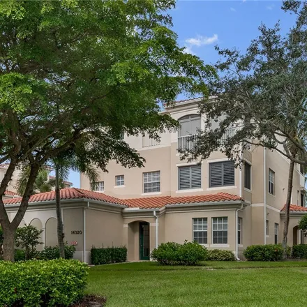 Buy this 3 bed condo on 14320 Harbour Links Court in Iona, FL 33908