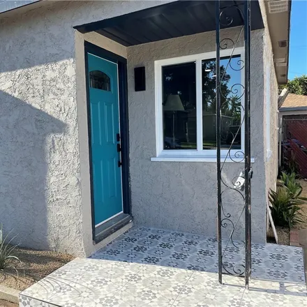 Buy this 3 bed house on 731 West 28th Street in Long Beach, CA 90806