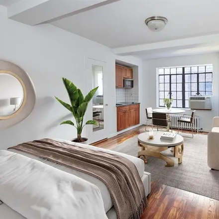 Buy this studio apartment on 45 TUDOR CITY PLACE 2009 in Murray Hill Kips Bay