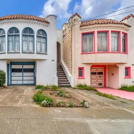 Buy this 3 bed house on 1467 29th Avenue in San Francisco, CA 94116