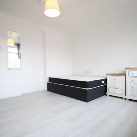 Rent this 4 bed apartment on 1-39 Solander Gardens in St. George in the East, London