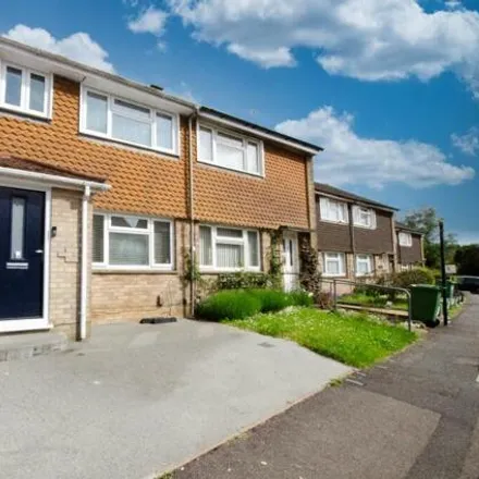 Buy this 3 bed duplex on Wavell Road in Southampton, SO18 4SB