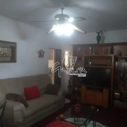 Buy this 3 bed house on Rua Sílvia in Oswaldo Cruz, São Caetano do Sul - SP